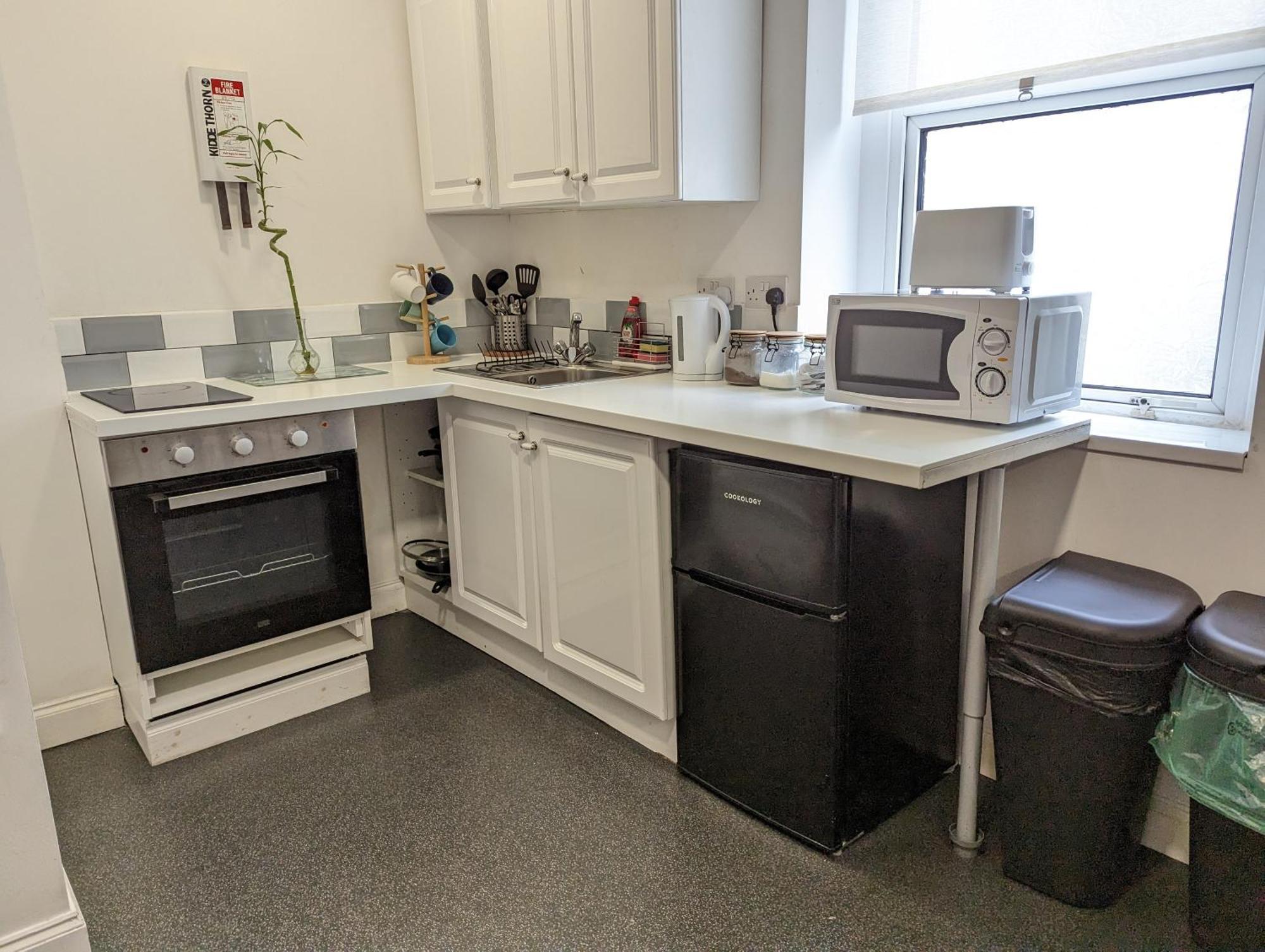 Serene 1 Bedroom Flat In Roath Кардифф Экстерьер фото