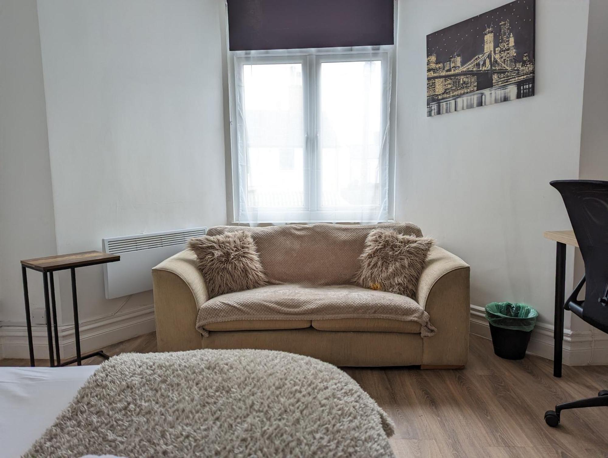 Serene 1 Bedroom Flat In Roath Кардифф Экстерьер фото