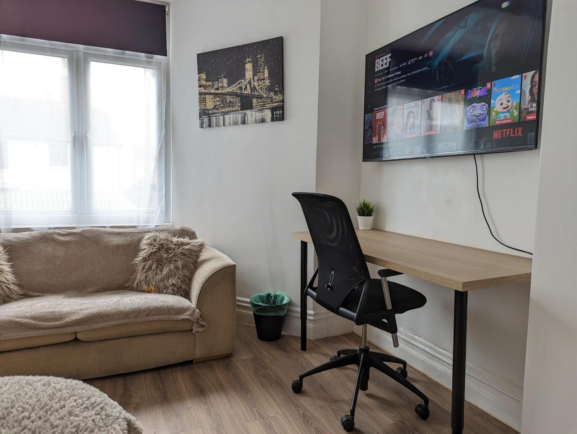 Serene 1 Bedroom Flat In Roath Кардифф Экстерьер фото